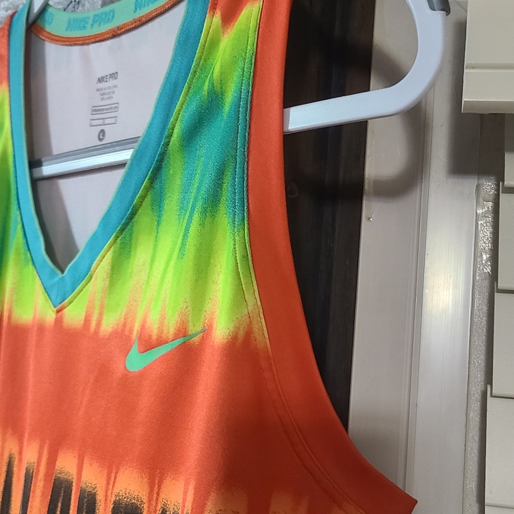 Nike Pro women's tank top sport wear striped multi Vibrant Striped Tank Top - Picture 4 of 12